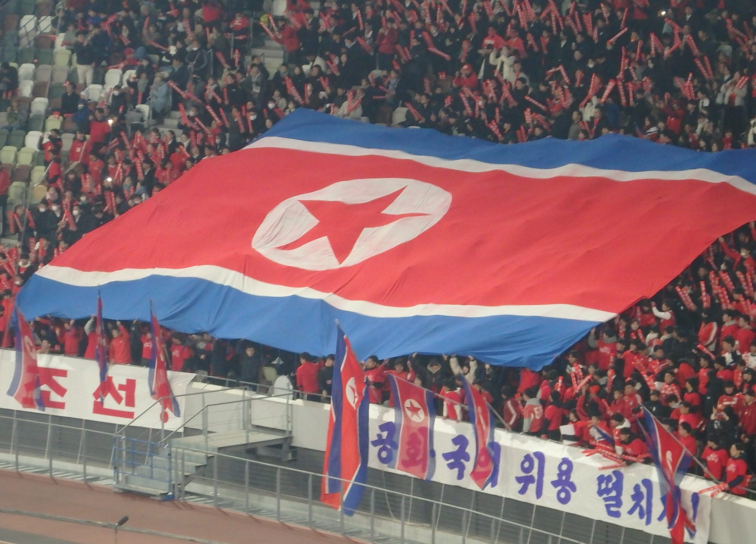 HOME|福田泰久オフィシャルサイト